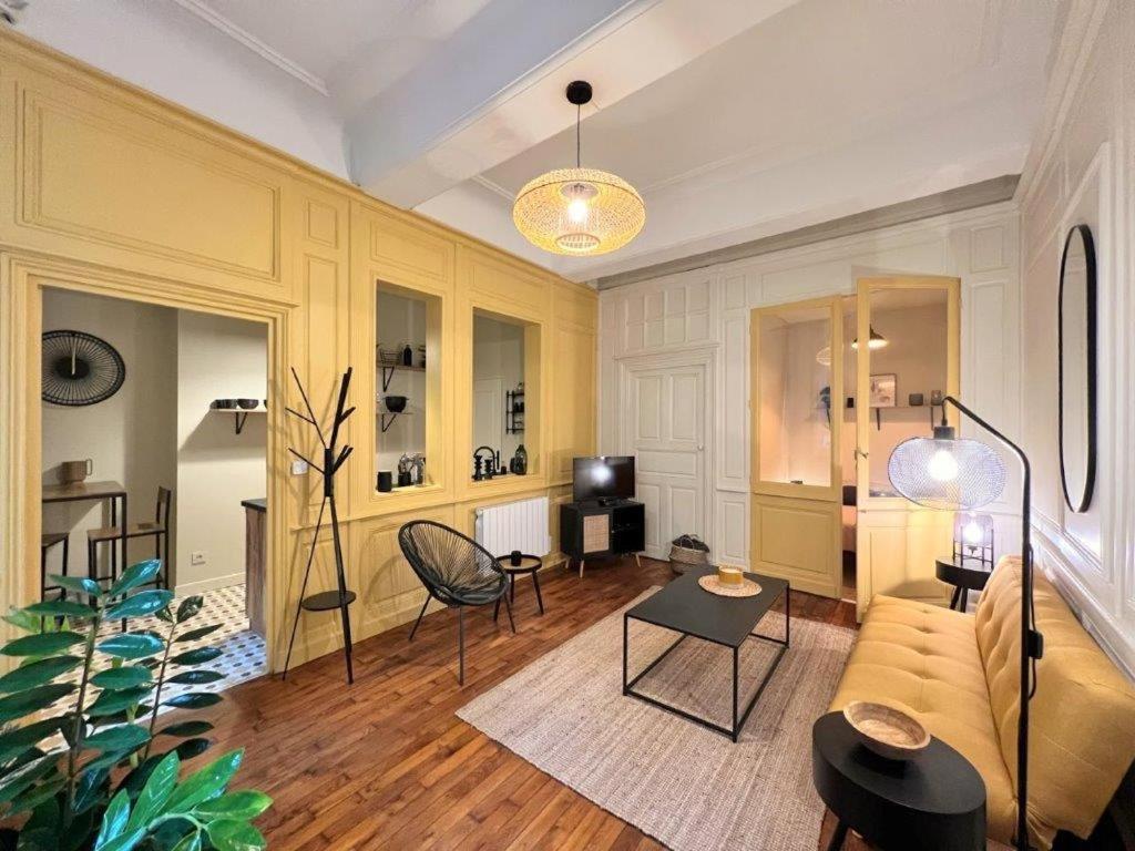Apartament Le Boudoir De Clem Chalon-sur-Saône Zewnętrze zdjęcie
